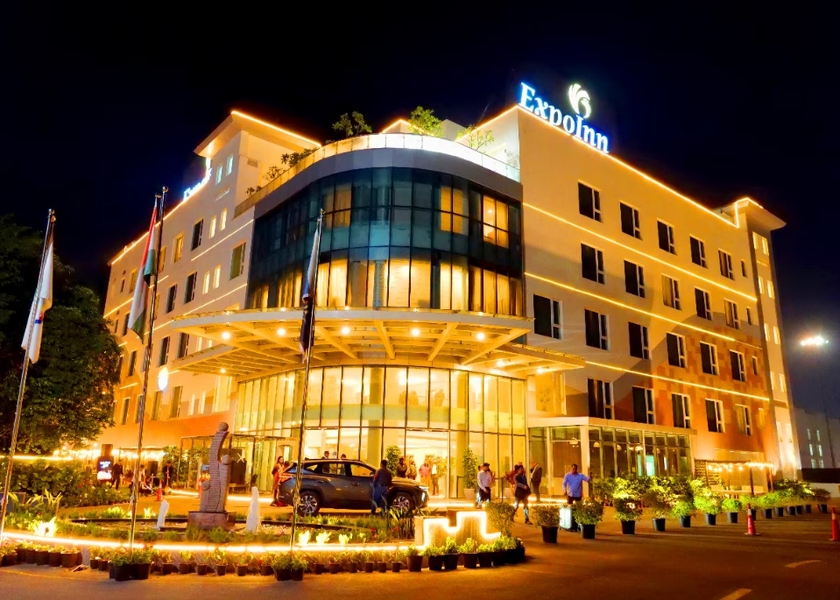 Uttar Pradesh Noida Hotel Exterior