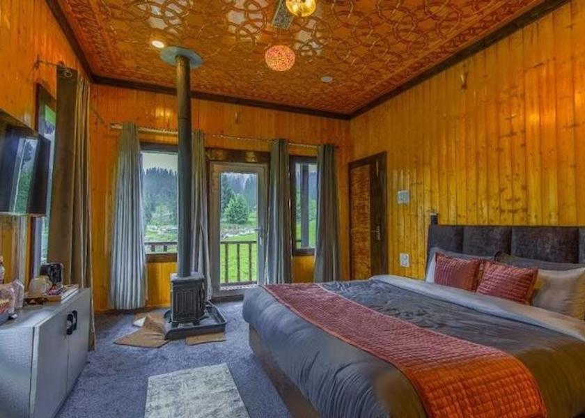 Jammu and Kashmir Gulmarg Premier Cottage with Balcony