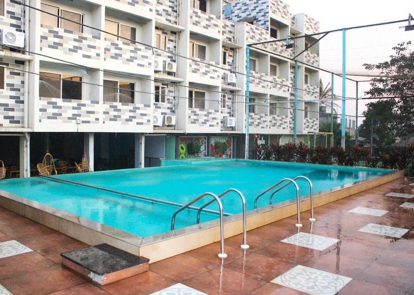 Maharashtra Karjat Swimming pool