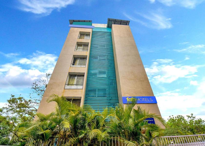 Maharashtra Pune Facade