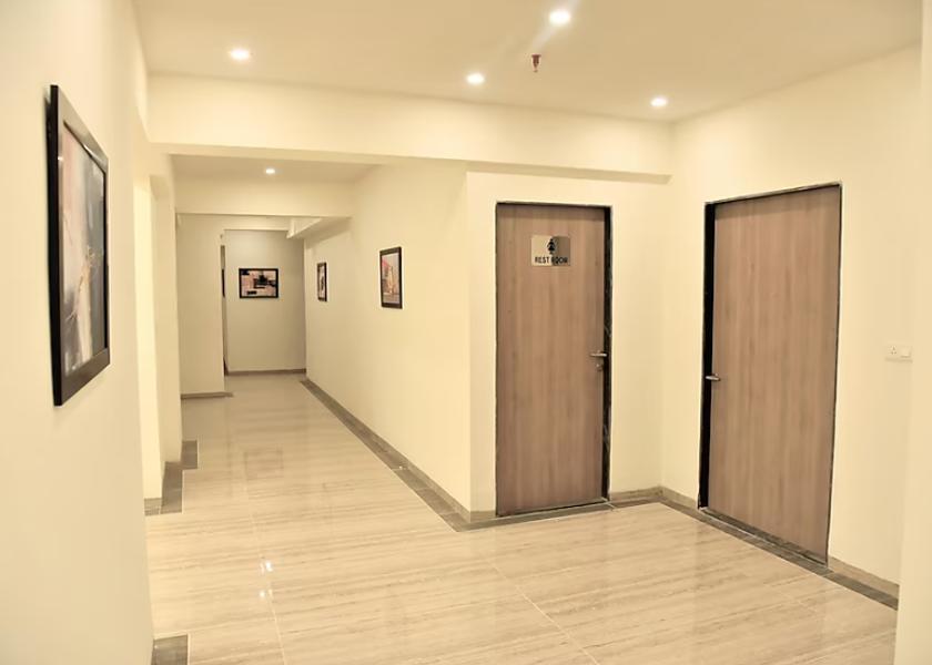Maharashtra Shirdi Public Areas