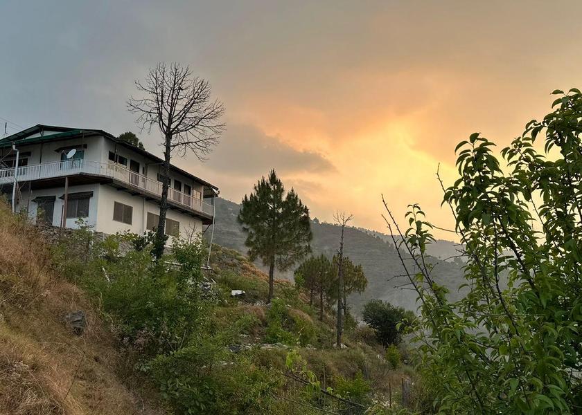 Uttarakhand New Tehri Balcony/terrace