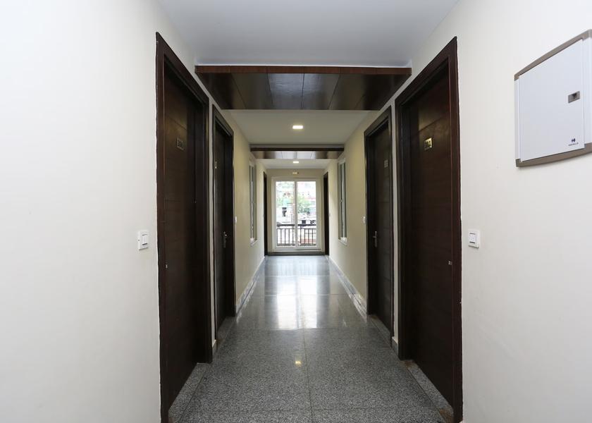 Uttarakhand Rishikesh Public Areas