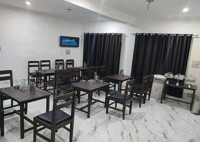 Jammu and Kashmir Srinagar Food & Dining