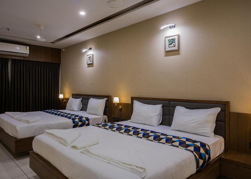 Gujarat Surat Premium Room