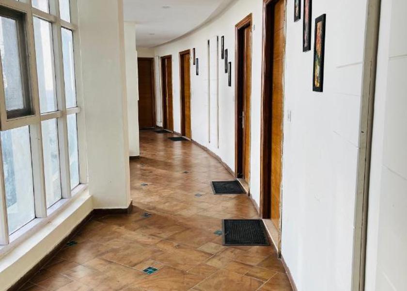 Himachal Pradesh Barog Public Areas