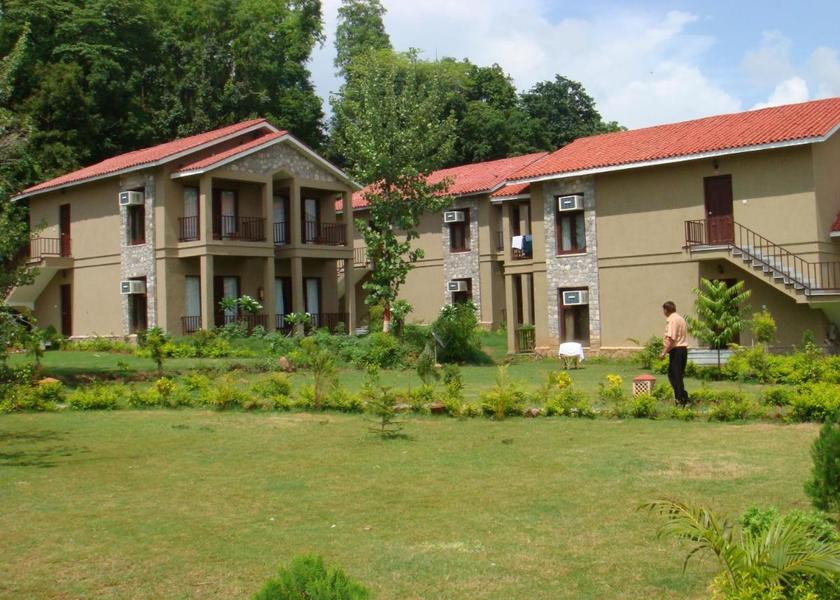 Uttarakhand Bail Parao Exterior Detail