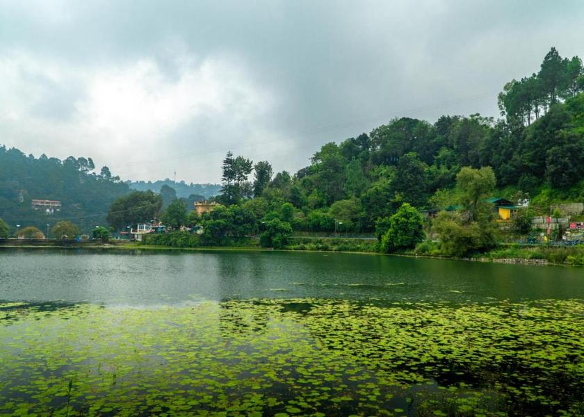 Uttarakhand Bhimtal Hotel View