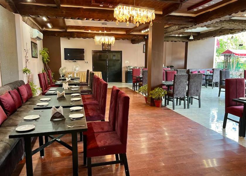 Uttarakhand Bhimtal Restaurant