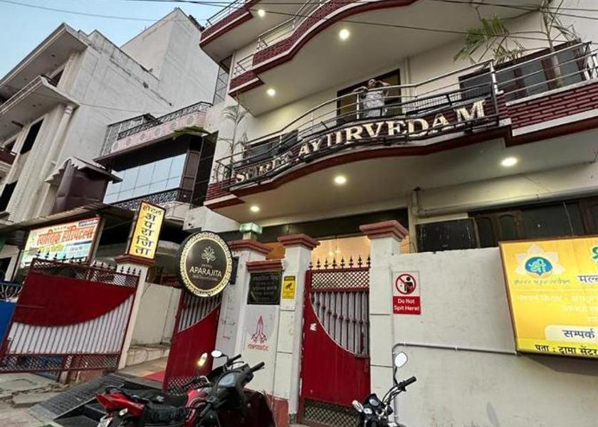 Uttar Pradesh Varanasi Facade