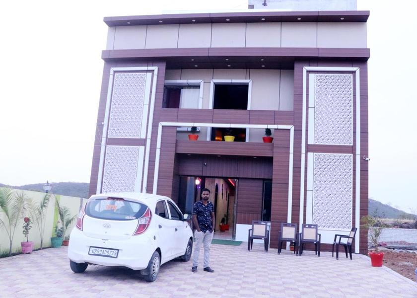 Madhya Pradesh Orchha Hotel Exterior