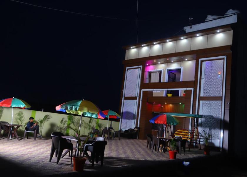 Madhya Pradesh Orchha Hotel Exterior