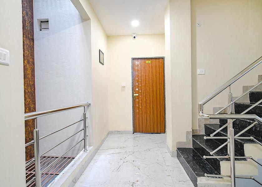 Madhya Pradesh Indore Lobby