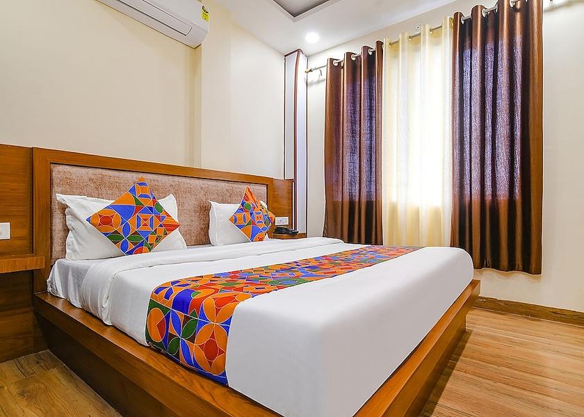 Madhya Pradesh Indore Room