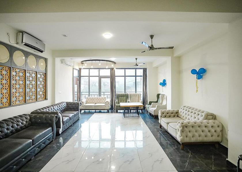 Uttar Pradesh Noida Lobby