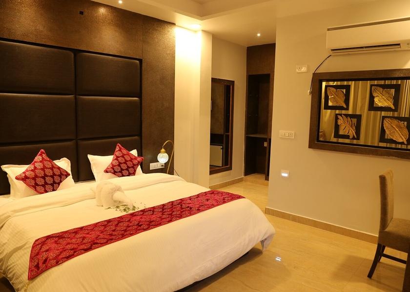 Uttarakhand Rishikesh Turtle Huts Room 