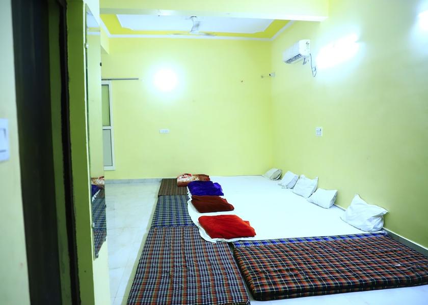 Uttar Pradesh Mathura Room