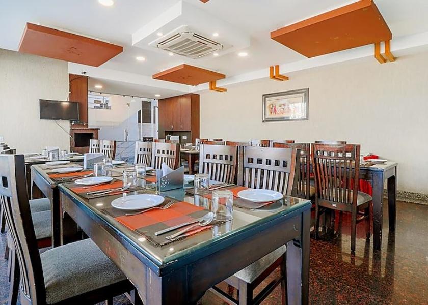 Uttarakhand Dehradun Food & Dining
