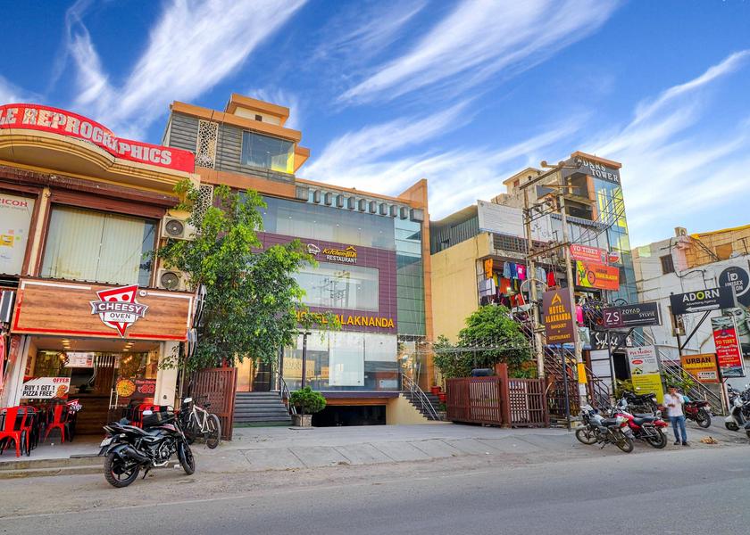 Uttarakhand Dehradun Hotel Exterior