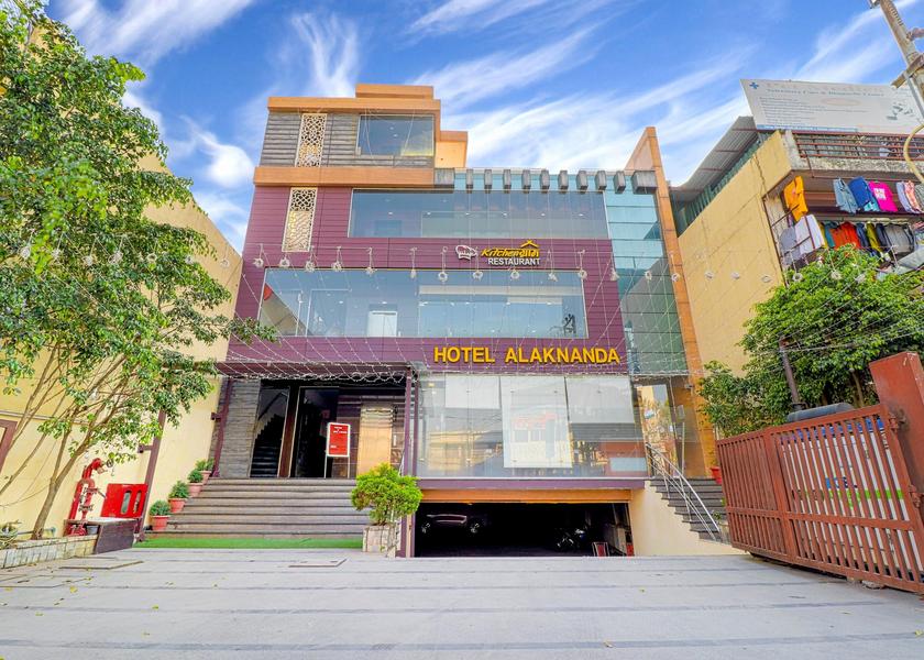 Uttarakhand Dehradun Hotel Exterior