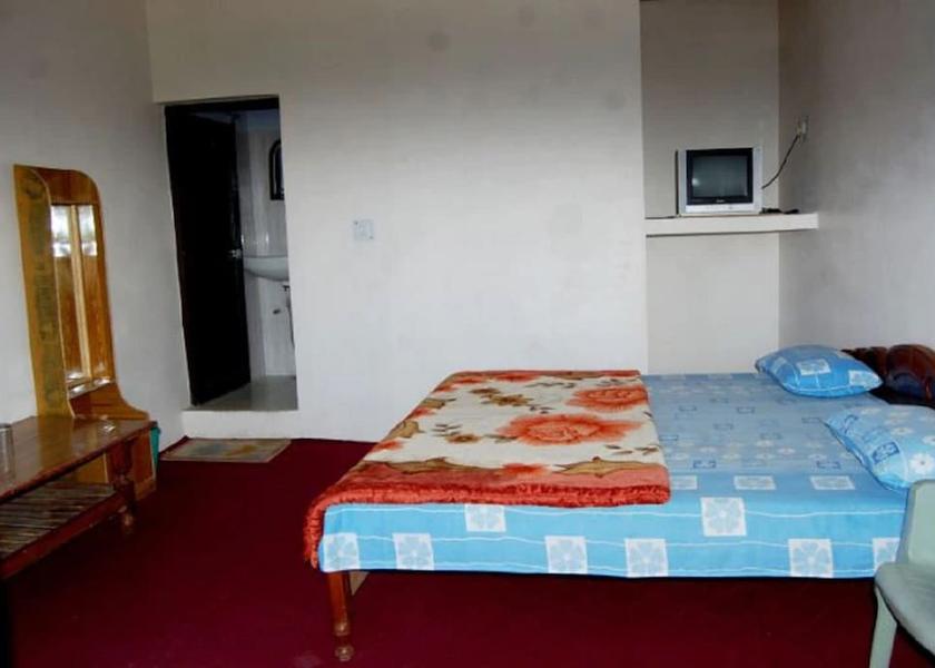 Uttarakhand Kausani Room
