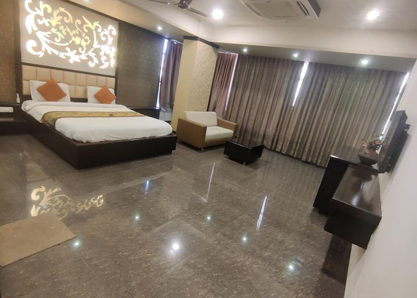 Gujarat Anand Room