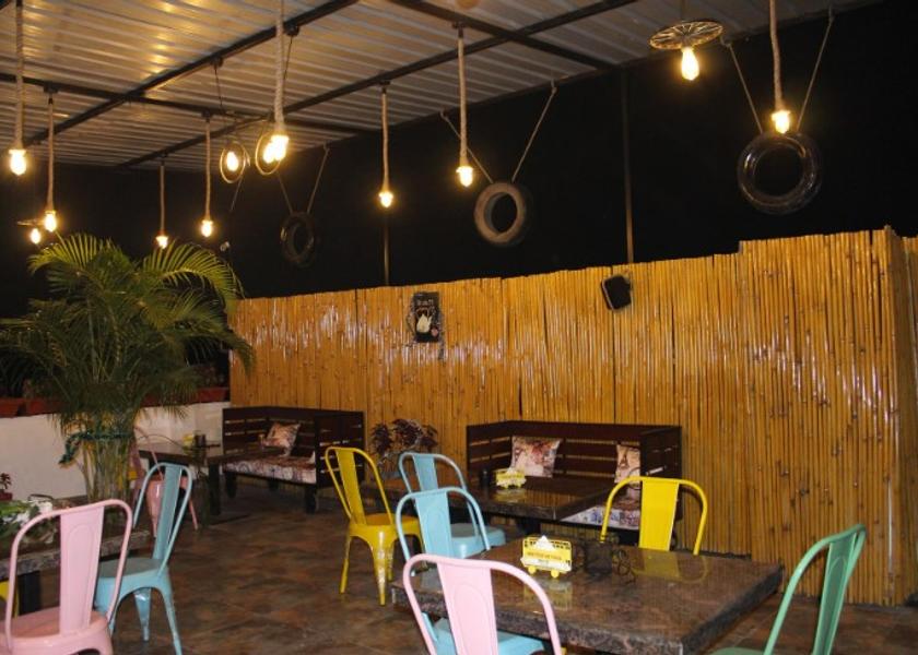 Uttar Pradesh Bareilly Food & Dining
