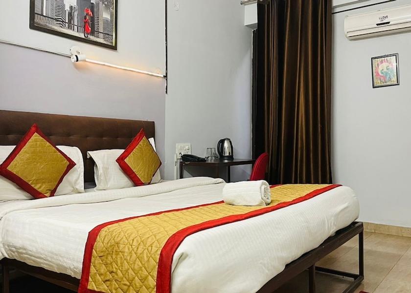 Uttarakhand Dehradun Room