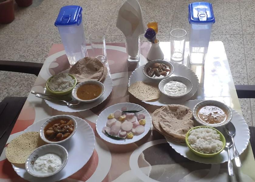 Uttar Pradesh Gorakhpur Breakfast buffet