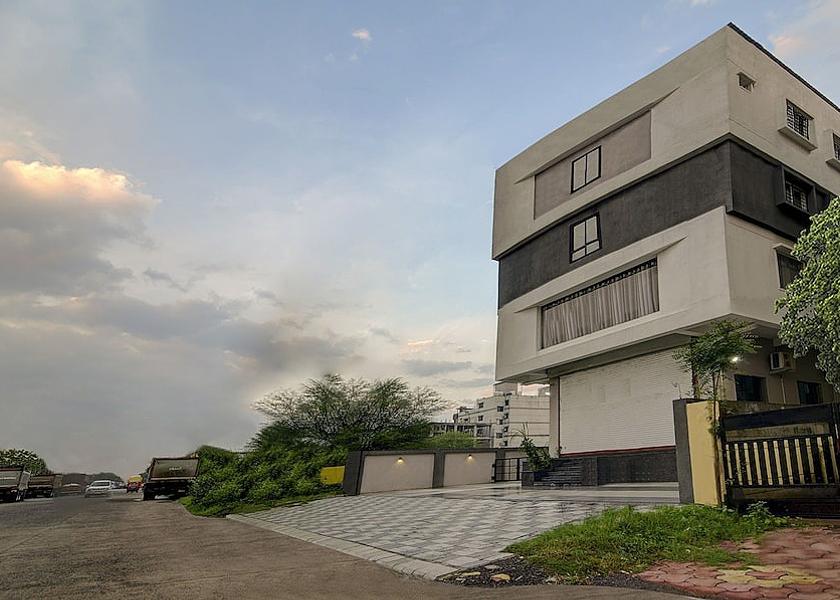 Madhya Pradesh Indore Exterior Detail