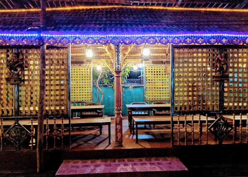Maharashtra Lonavala Food & Dining