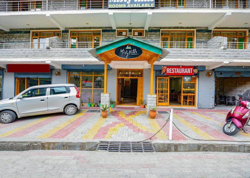 Himachal Pradesh Manali Parking lot
