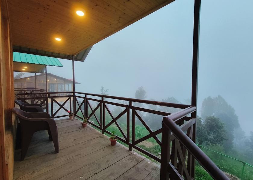 Uttarakhand Nainital Balcony