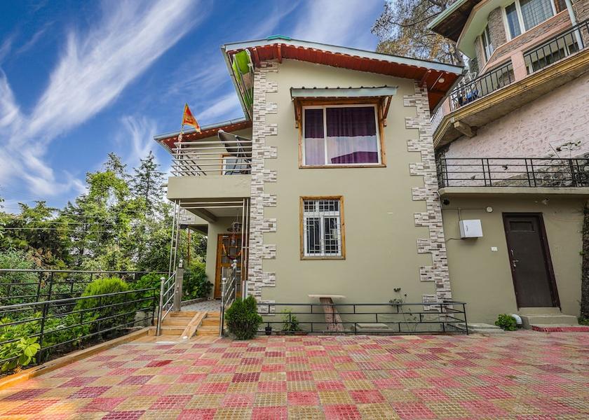 Uttarakhand Bhimtal Facade