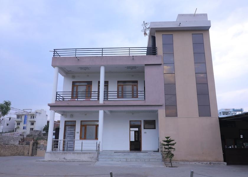 Rajasthan Nathdwara Front of property