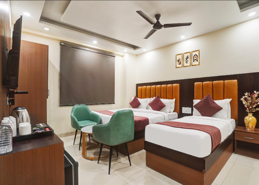 Delhi Delhi 1025