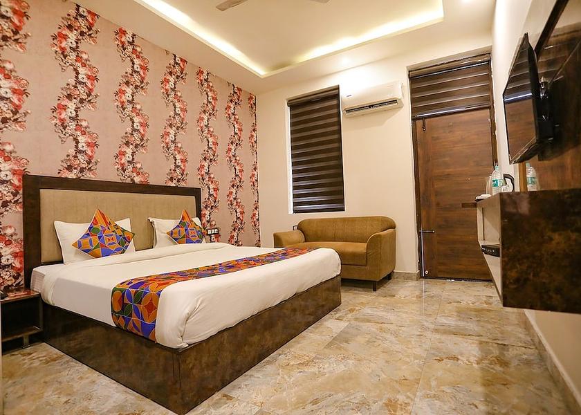 Uttar Pradesh Noida Room
