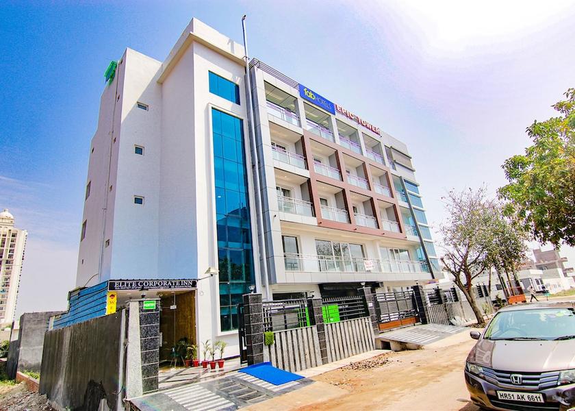 Uttar Pradesh Noida Exterior Detail