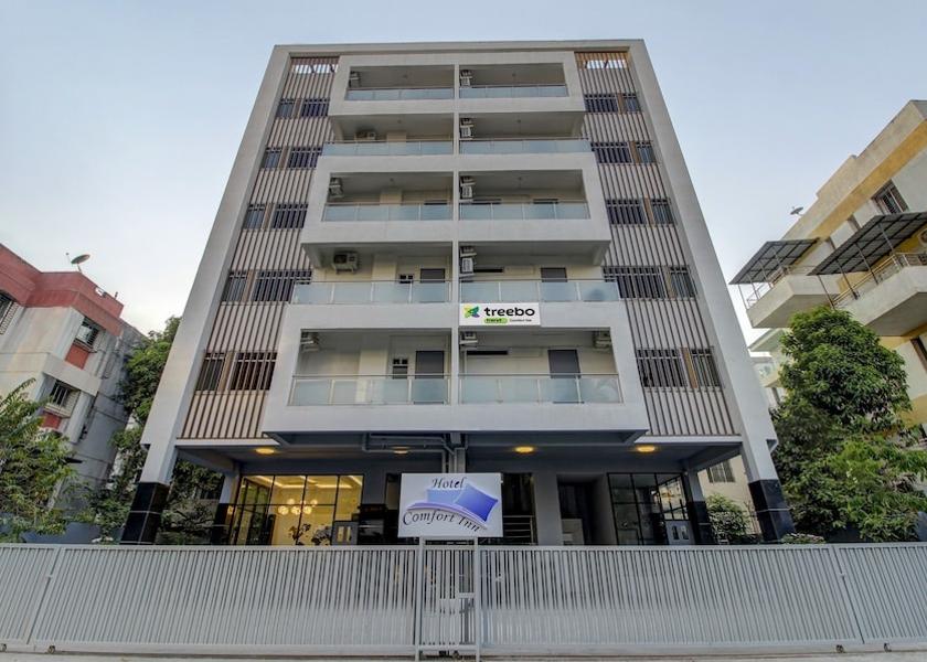 Maharashtra Pune Hotel Exterior