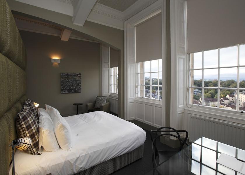 Scotland Edinburgh Room
