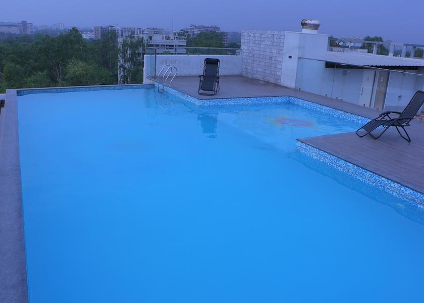 Chhattisgarh Raipur Rooftop pool