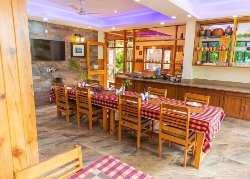 Uttarakhand Ranikhet Restaurant