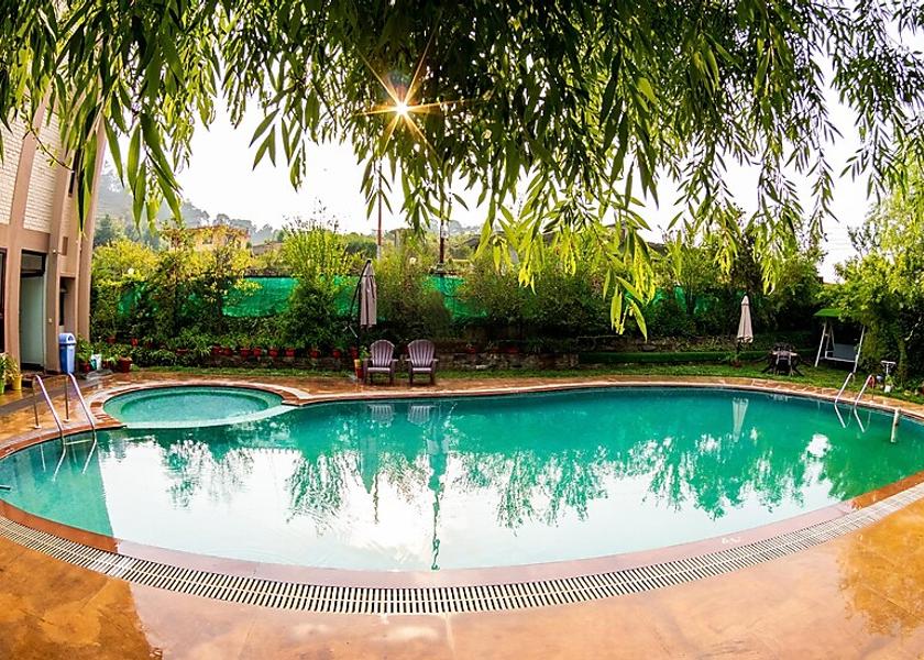 Uttarakhand Ranikhet Hotel Exterior