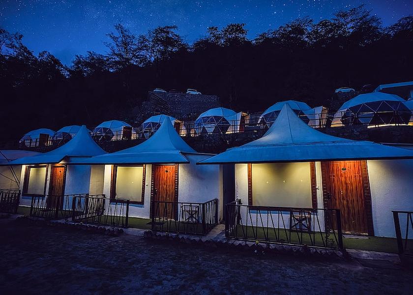 Uttarakhand Rishikesh Facade