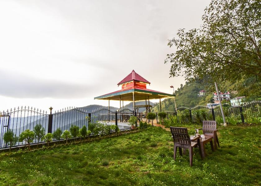 Himachal Pradesh Chail Hotel View