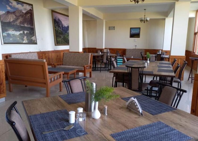 Himachal Pradesh Kufri Dining Area