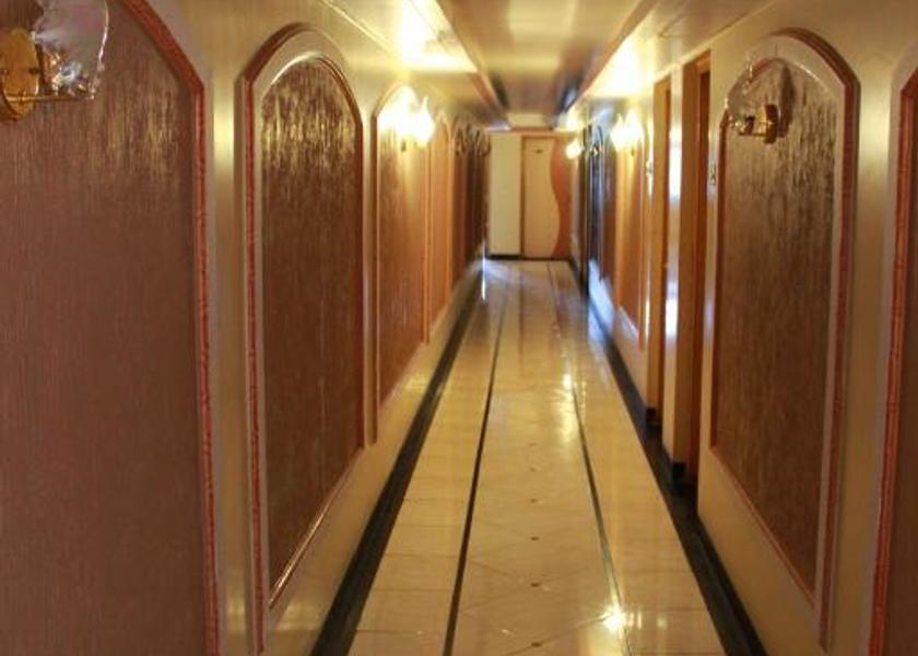 Maharashtra Shirdi Public Areas