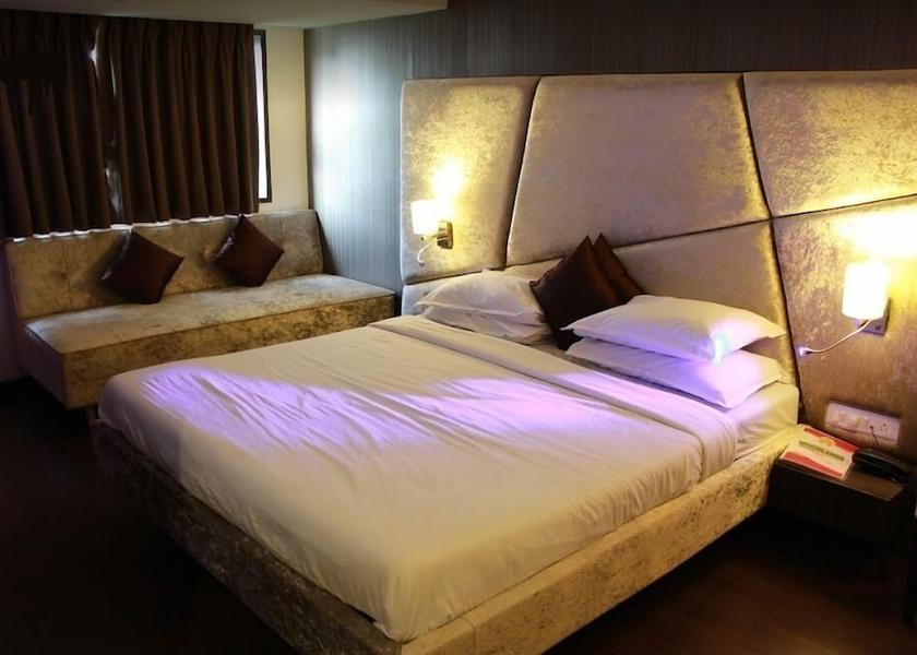 Maharashtra Shirdi Room