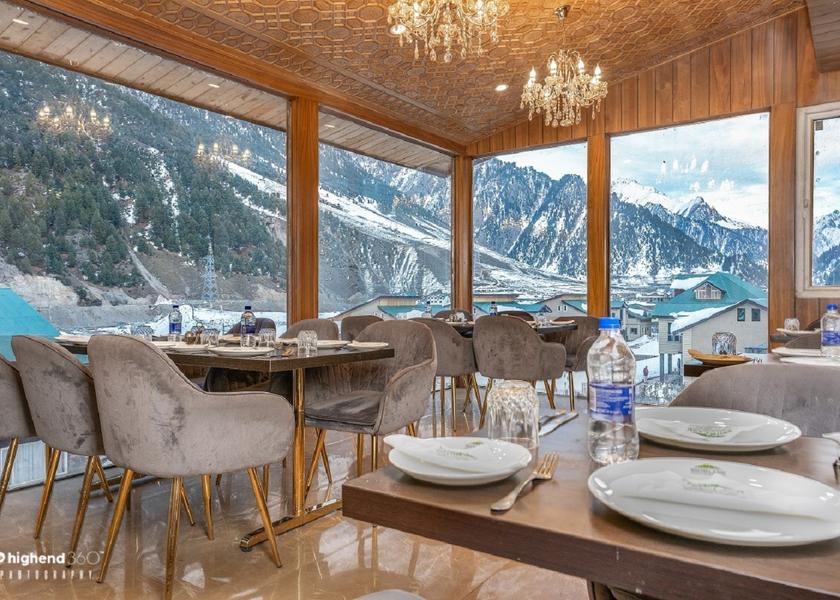 Jammu and Kashmir Srinagar Food & Dining