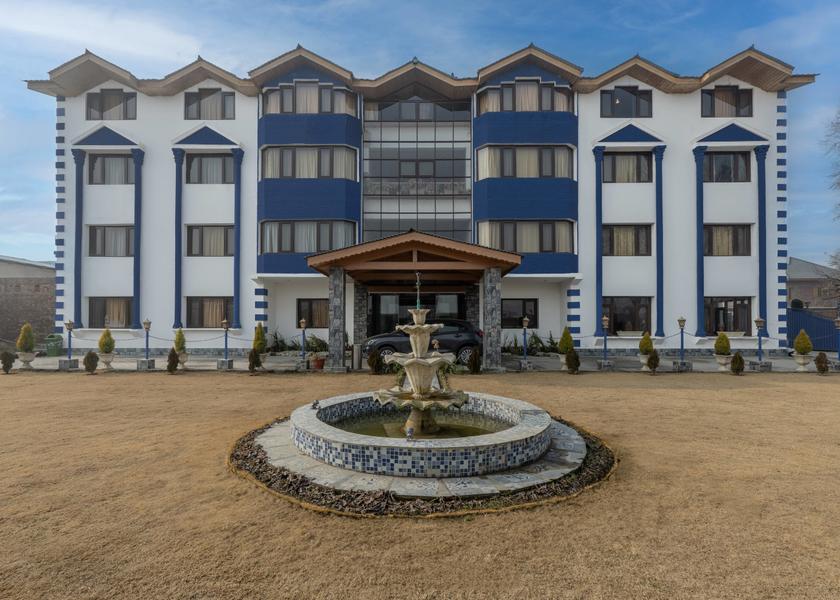 Jammu and Kashmir Srinagar Hotel Exterior